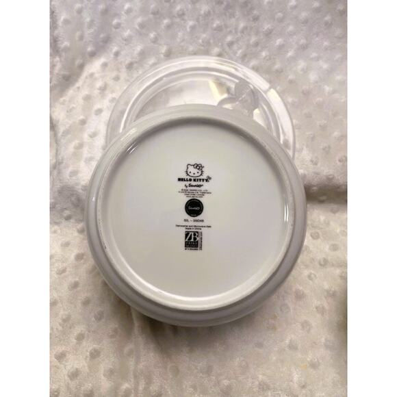 Hello Kitty Love Hearts & Bows Microwave Bowls w/Vented Lids (Small, Large)-NEW - Picture 5 of 10